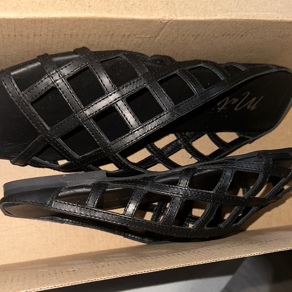 Matisse Black Strappy Sandals